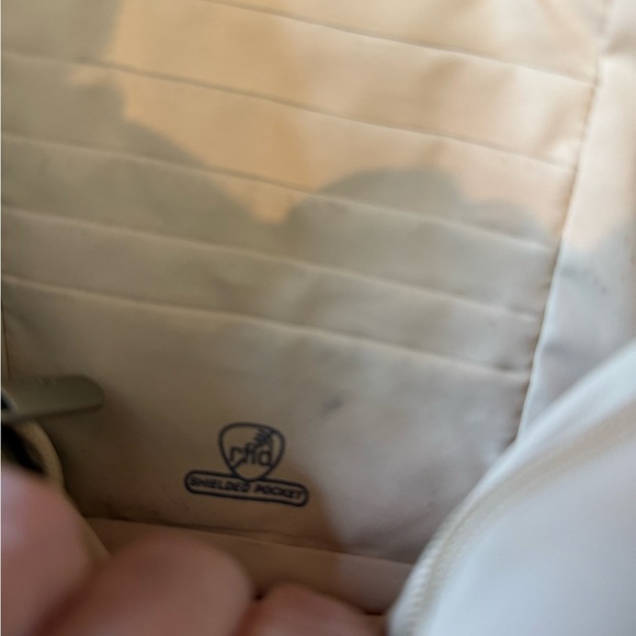 Travelon Maroon Women's Backpack - Picture 10 of 11